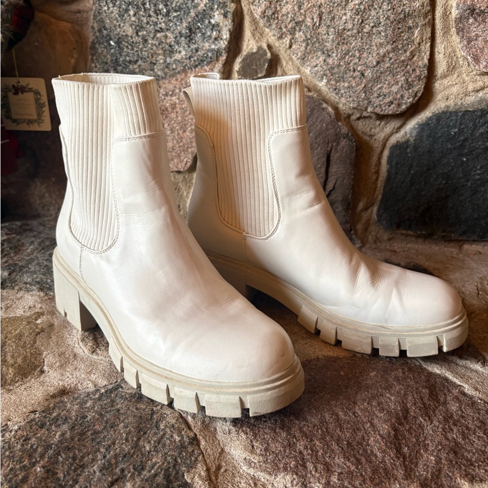 Chelsea boots - white